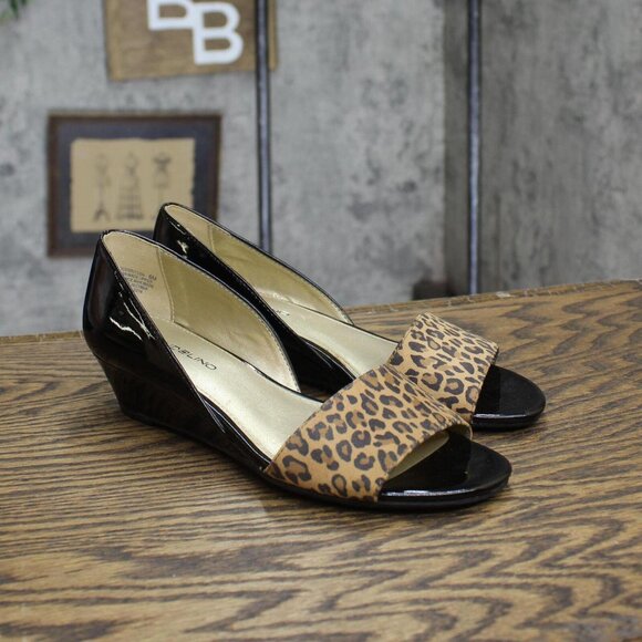 Bandolino Womens Vintage Open Toe Sandals Wedge Heels Black / Leopard 6M - Picture 1 of 8
